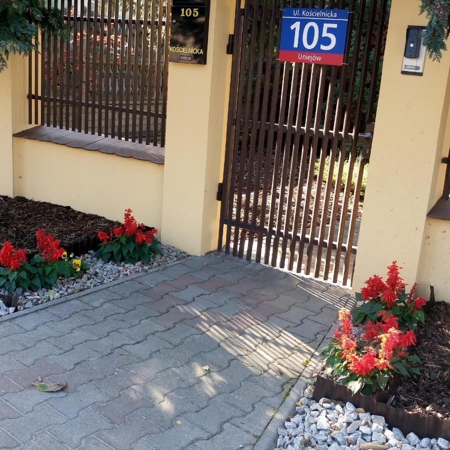 Przylesie Daire Uniejow Dış mekan fotoğraf