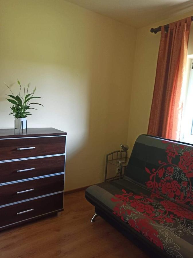 Przylesie Daire Uniejow Dış mekan fotoğraf